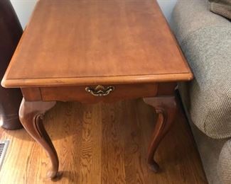 $175 - Thomasville side table