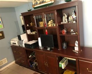 $200 - office furniture