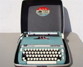 Smith Corona Typewriter Asking 95