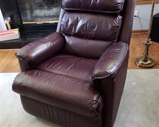BARCALOUNGER LEATHER RECLINER