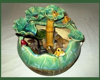 Cute Frog Fountain in Excellent Working Condition