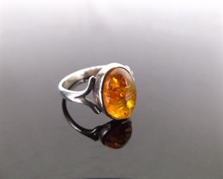 .925 Sterling Silver Amber Cabochon Ring Size 7