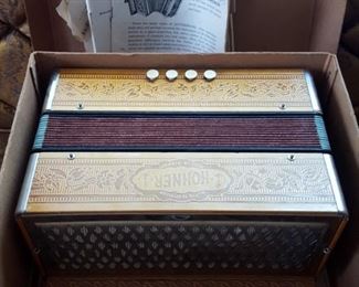 Vintage Hohner Marca Registrada One Row Button Accordion - Germany in original box