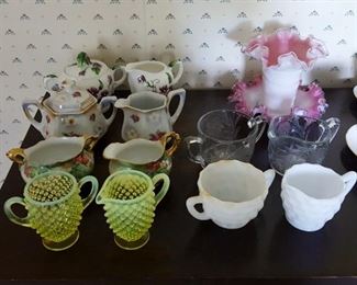 antique cream and sugars