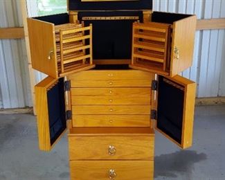 Jewelry Stand For Your Ease Only by Lori Greiner