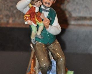 ROYAL DOULTON FIGURINE "PUPPET MAKER"  HN2253 (NO BOX).  OUR PRICE IS $95.00
