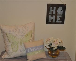 A FOUR PIECE SET INCLUDING AN 18" BUTTERFLY ZIPPERED PILLOW, A 9" 'MOMMY' PILLOW, 9" FLORAL ARRANGEMENT AND A RUSTIC 10" 'HOME' PLAQUE.  OUR PRICE FOR THE SET IS $75.00