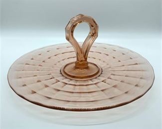 Lot 039
salmon pink depression glass tidbit serving tray