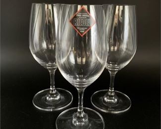 Lot 081
Riedel 6 3/4” wine glasses