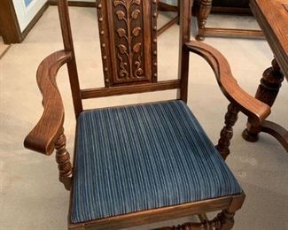 MAGNIFICENT Antique WEST END FURNITURE CO Rockford Illinois HAND CARVED NO 891 Dining Suite