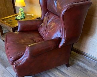 Bradington Young Leather Sitting Chair