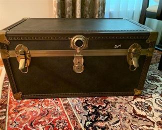 HALF OFF!  $37.50 now, was $75.00........Very Nice Vintage Skyway Travelers Trunk Olive Green, 30" long, 16" deep, 16" tall