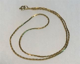 $250.00......14K Gold Chain Made in Italy, 18" long 7.8 grams (CHAIN C)
