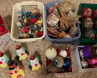 CLEARANCE !  $5.00 now, was $12.00 for all........Christmas LOT B
