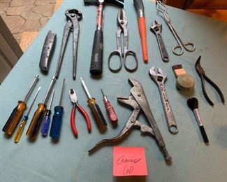 CLEARANCE !  $5.00  now, was $16.00....Garage LOT 60  Tools