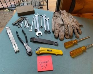 CLEARANCE !   $5.00 now, was $12.00....Garage LOT 57  Tools, Work Gloves and More