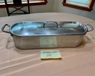 CLEARANCE  $5.00 now, was $24.00....Kitchen LOT 34  Stainless Steel Fish Poacher Pan