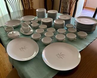 CLEARANCE  $30.00 now, was $80.00......Large Set of St Regis China