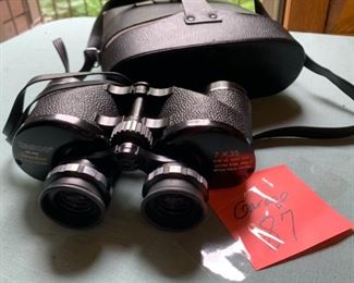CLEARANCE !   $15.00 now, was $45.00......Tasco #400 Binoculars with Case 7 x 35   GARAGE LOT 87