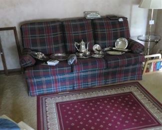 Sofa, Silver, Rug, Lamp/Table, Magazine Rack