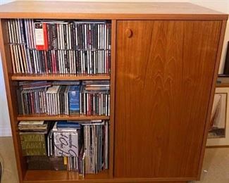 041d Teak MidCentury Media Cabinet