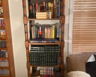 045dPair Of Wood Cases