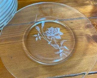 120L Rose Etched Glass Plates