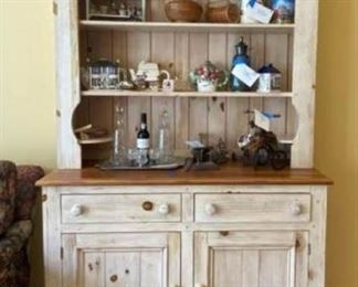 132L Ethan Allen Farmhouse Pine Collection 