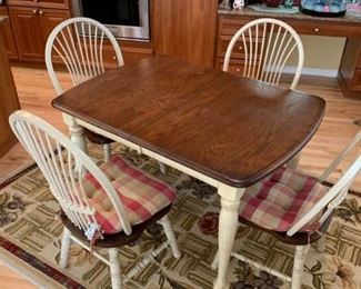 351d Cochrane Furniture Co Table  Chairs
