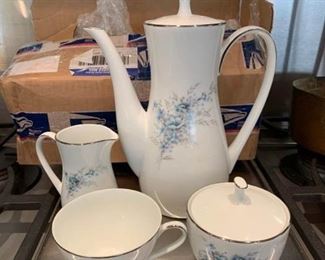 356k Noritake Sonnet China