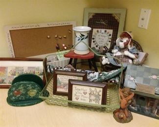 G230Country Living Decor