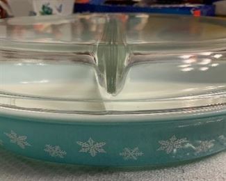 Pyrex, snowflake casserole dish.
