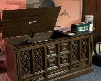 Zenith record player/console.