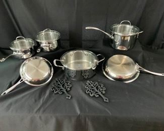 Calphalon Pot Set
