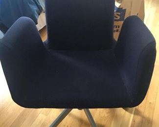 Item #98:  Vintage(retro) navy blue office chair: $20
