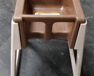 Gaychrome Restaurant Grade dual purpose child/infant poly highchair $75
