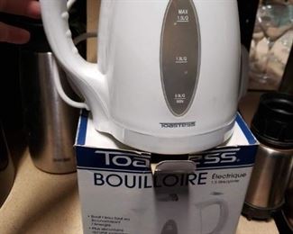 Toastess white electric jug kettle in box $30