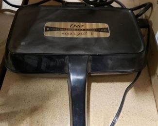 Vintage Oster Sizz'l Gril II ready dot hamburger & sandwich maker $20