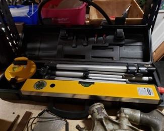 Laser level with stand new in case $75