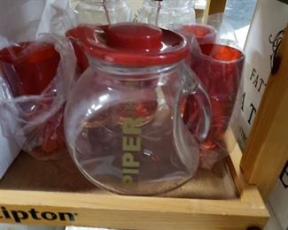 Piper Heidsieck 6 pc Piper Fruit Sangria pitcher & 5 red curved glass set new $25
