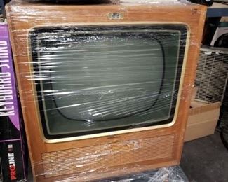 Vintage MCM RCA console TV ( re purpose) Call
