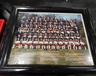 Vintage 1987 Chicago Bears team color framed photo with Walter Payton #34 Call