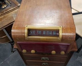 Arvin Antique record player (no cord) $50 