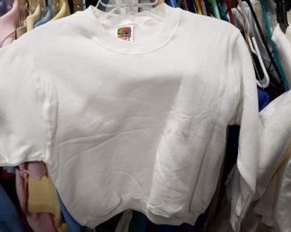 New Kids Fruit of the Loom Heavy cotton white sweat shirts $5 ea  