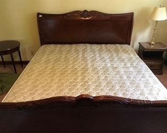 Beautiful king sleigh bed $680
Cherry