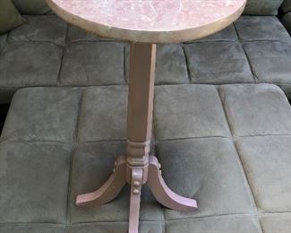 Pedestal table $16