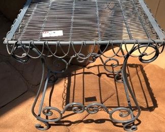 Small metal patio table $16