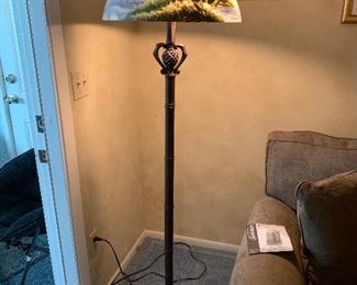 Floor lamp