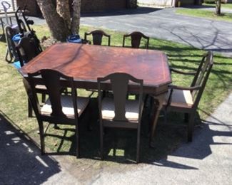 Antique Dining Table with 6 Chairs