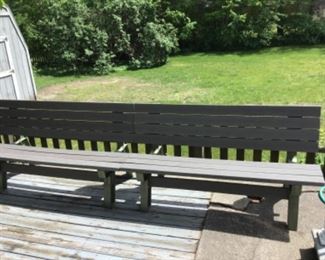 Convert 2 Benches  to a Picnic
